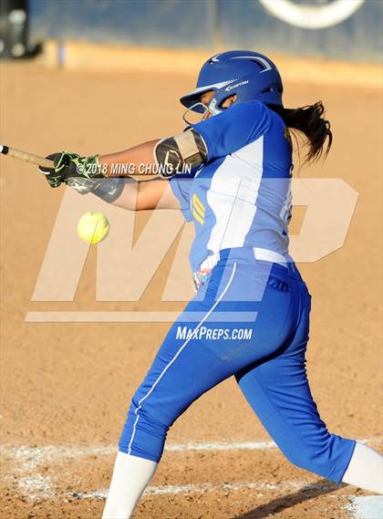 Thumbnail 2 in Norco vs. Gahr (CIF SS D1 Final) photogallery.