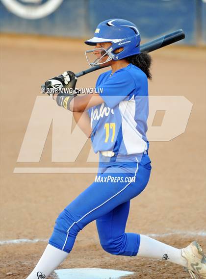 Thumbnail 3 in Norco vs. Gahr (CIF SS D1 Final) photogallery.