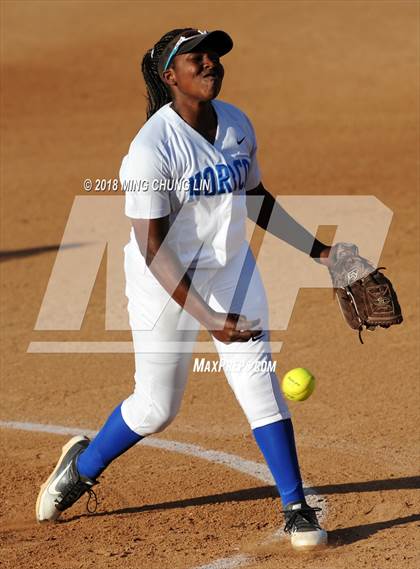 Thumbnail 2 in Norco vs. Gahr (CIF SS D1 Final) photogallery.