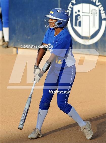 Thumbnail 2 in Norco vs. Gahr (CIF SS D1 Final) photogallery.