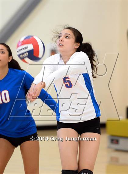 Thumbnail 3 in Kelseyville vs. Tamalpais (Nor-Cal Invitational) photogallery.