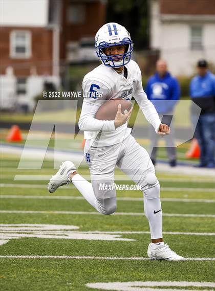 Thumbnail 1 in Highlands @ Covington Catholic photogallery.