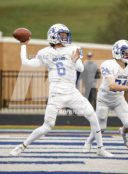 Thumbnail 1 in Highlands @ Covington Catholic photogallery.