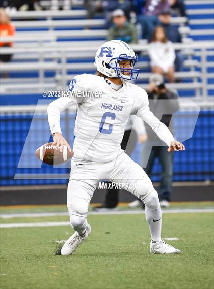 Thumbnail 3 in Highlands @ Covington Catholic photogallery.