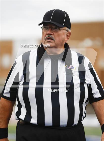 Thumbnail 3 in Highlands @ Covington Catholic photogallery.