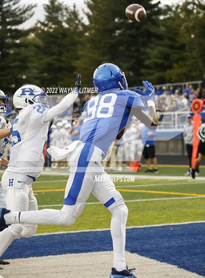 Thumbnail 3 in Highlands @ Covington Catholic photogallery.