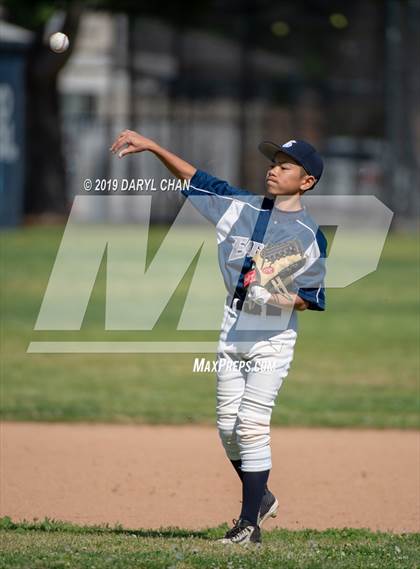 Thumbnail 2 in South El Monte @ Gabrielino photogallery.