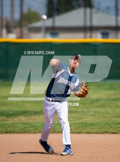 Thumbnail 1 in South El Monte @ Gabrielino photogallery.