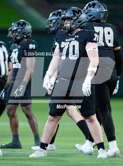Thumbnail 1 in Haltom @ Martin photogallery.