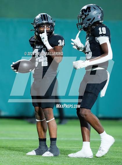 Thumbnail 1 in Haltom @ Martin photogallery.