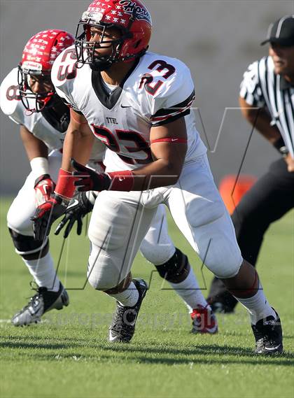 Thumbnail 1 in Arlington vs. Cedar Hill (UIL 5A Division 2 Regional Playoff) photogallery.