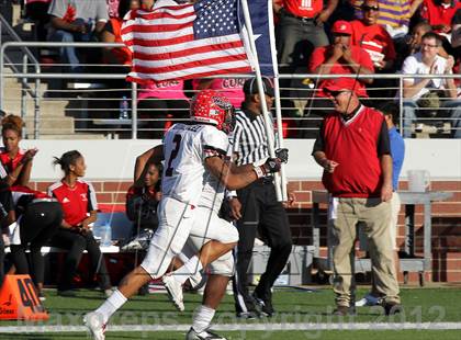 Thumbnail 1 in Arlington vs. Cedar Hill (UIL 5A Division 2 Regional Playoff) photogallery.