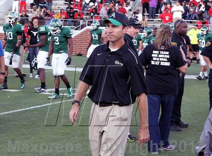 Thumbnail 3 in Arlington vs. Cedar Hill (UIL 5A Division 2 Regional Playoff) photogallery.