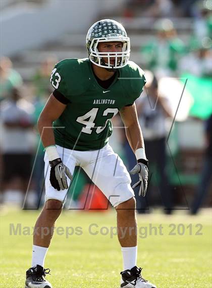 Thumbnail 2 in Arlington vs. Cedar Hill (UIL 5A Division 2 Regional Playoff) photogallery.