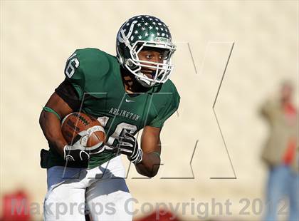 Thumbnail 1 in Arlington vs. Cedar Hill (UIL 5A Division 2 Regional Playoff) photogallery.