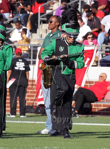 Thumbnail 3 in Arlington vs. Cedar Hill (UIL 5A Division 2 Regional Playoff) photogallery.