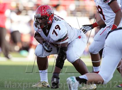 Thumbnail 2 in Arlington vs. Cedar Hill (UIL 5A Division 2 Regional Playoff) photogallery.