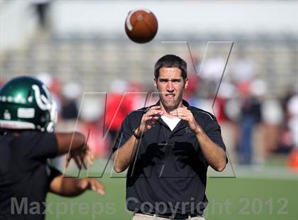 Thumbnail 1 in Arlington vs. Cedar Hill (UIL 5A Division 2 Regional Playoff) photogallery.