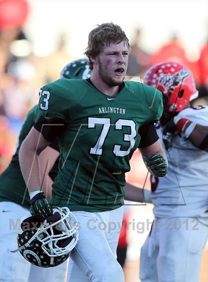 Thumbnail 1 in Arlington vs. Cedar Hill (UIL 5A Division 2 Regional Playoff) photogallery.