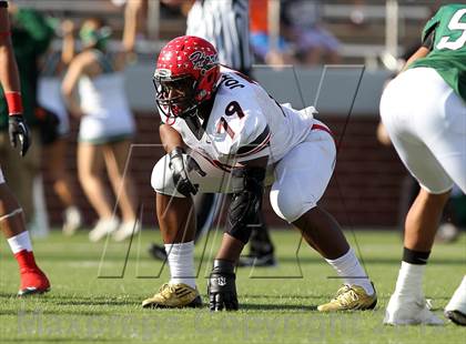 Thumbnail 3 in Arlington vs. Cedar Hill (UIL 5A Division 2 Regional Playoff) photogallery.