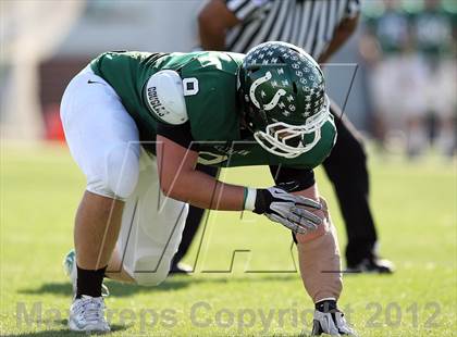 Thumbnail 1 in Arlington vs. Cedar Hill (UIL 5A Division 2 Regional Playoff) photogallery.