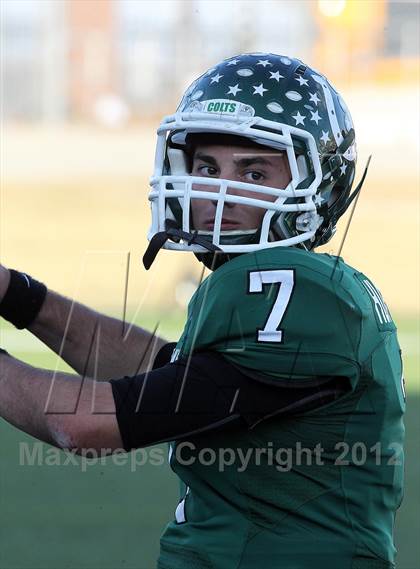 Thumbnail 1 in Arlington vs. Cedar Hill (UIL 5A Division 2 Regional Playoff) photogallery.