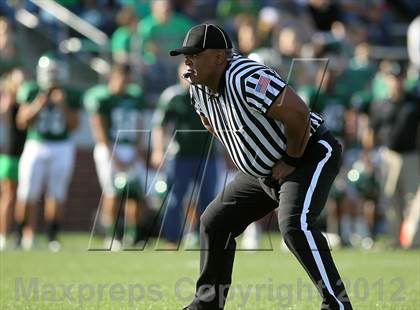 Thumbnail 3 in Arlington vs. Cedar Hill (UIL 5A Division 2 Regional Playoff) photogallery.