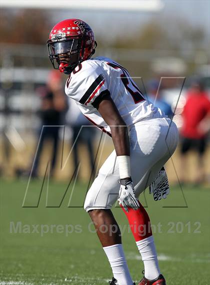 Thumbnail 2 in Arlington vs. Cedar Hill (UIL 5A Division 2 Regional Playoff) photogallery.