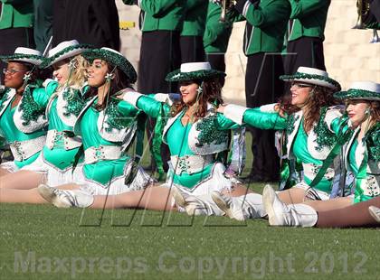 Thumbnail 1 in Arlington vs. Cedar Hill (UIL 5A Division 2 Regional Playoff) photogallery.