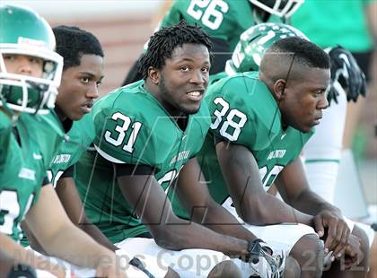 Thumbnail 2 in Arlington vs. Cedar Hill (UIL 5A Division 2 Regional Playoff) photogallery.
