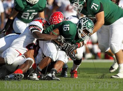 Thumbnail 3 in Arlington vs. Cedar Hill (UIL 5A Division 2 Regional Playoff) photogallery.