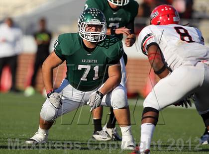 Thumbnail 3 in Arlington vs. Cedar Hill (UIL 5A Division 2 Regional Playoff) photogallery.