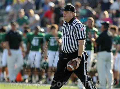 Thumbnail 3 in Arlington vs. Cedar Hill (UIL 5A Division 2 Regional Playoff) photogallery.