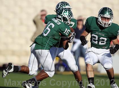 Thumbnail 1 in Arlington vs. Cedar Hill (UIL 5A Division 2 Regional Playoff) photogallery.