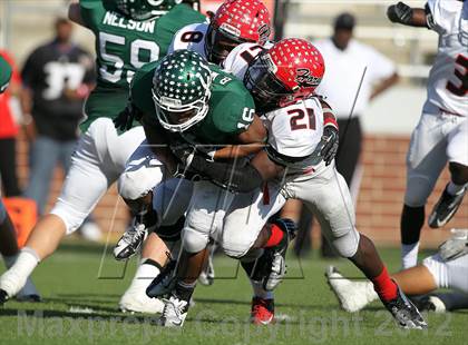 Thumbnail 3 in Arlington vs. Cedar Hill (UIL 5A Division 2 Regional Playoff) photogallery.