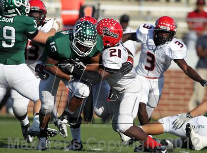 Thumbnail 2 in Arlington vs. Cedar Hill (UIL 5A Division 2 Regional Playoff) photogallery.
