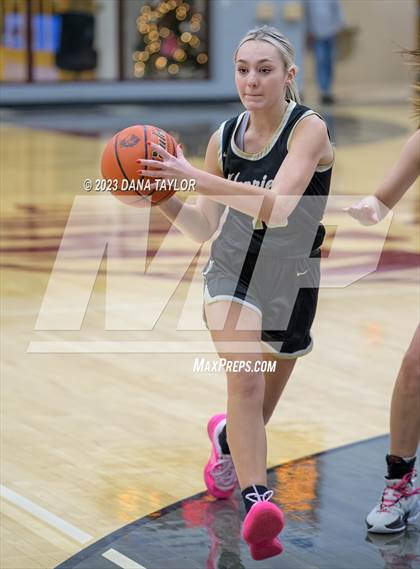 Thumbnail 3 in Gordon vs Henrietta (Mesquite Pit Classic Tournament) photogallery.