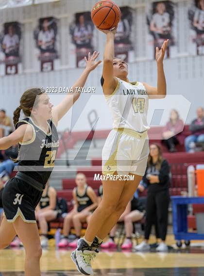 Thumbnail 1 in Gordon vs Henrietta (Mesquite Pit Classic Tournament) photogallery.