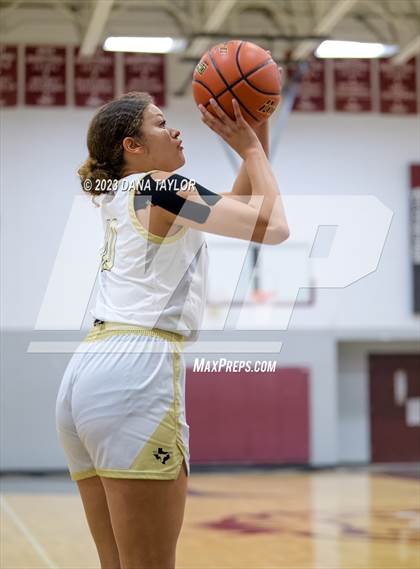 Thumbnail 3 in Gordon vs Henrietta (Mesquite Pit Classic Tournament) photogallery.