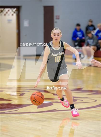 Thumbnail 3 in Gordon vs Henrietta (Mesquite Pit Classic Tournament) photogallery.