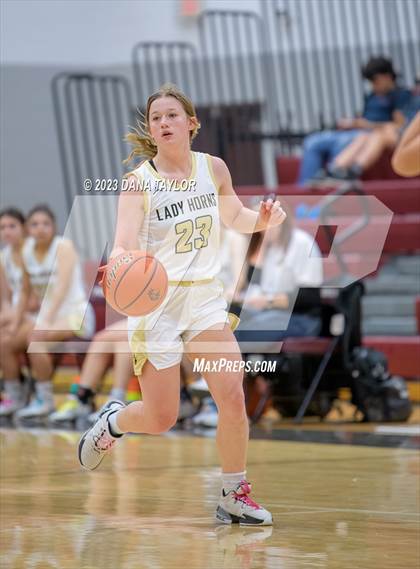Thumbnail 1 in Gordon vs Henrietta (Mesquite Pit Classic Tournament) photogallery.