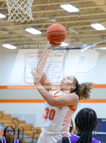 Thumbnail 3 in Fulshear @ Seven Lakes photogallery.