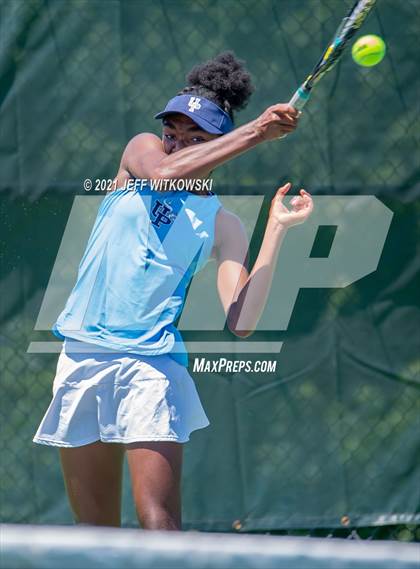 Thumbnail 1 in NCHSAA 3A Mid-East Regionals - Singles photogallery.