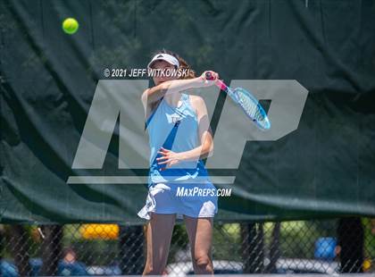 Thumbnail 2 in NCHSAA 3A Mid-East Regionals - Singles photogallery.