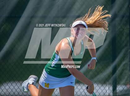 Thumbnail 3 in NCHSAA 3A Mid-East Regionals - Singles photogallery.