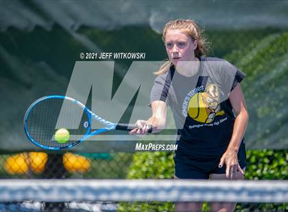 Thumbnail 1 in NCHSAA 3A Mid-East Regionals - Singles photogallery.