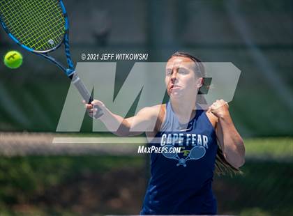 Thumbnail 3 in NCHSAA 3A Mid-East Regionals - Singles photogallery.
