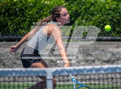 Thumbnail 1 in NCHSAA 3A Mid-East Regionals - Singles photogallery.