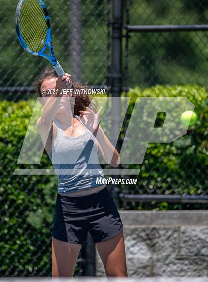 Thumbnail 3 in NCHSAA 3A Mid-East Regionals - Singles photogallery.
