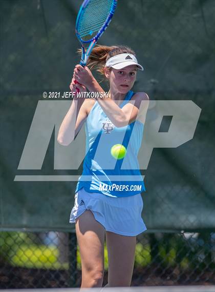 Thumbnail 2 in NCHSAA 3A Mid-East Regionals - Singles photogallery.